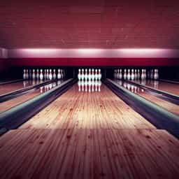 Sports Bowling